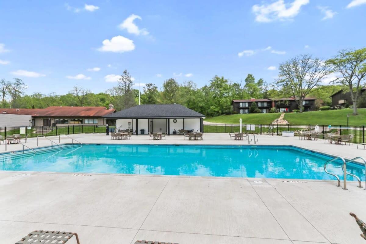 New Lake Como Condo With Lake Views Lake Geneva Exterior foto