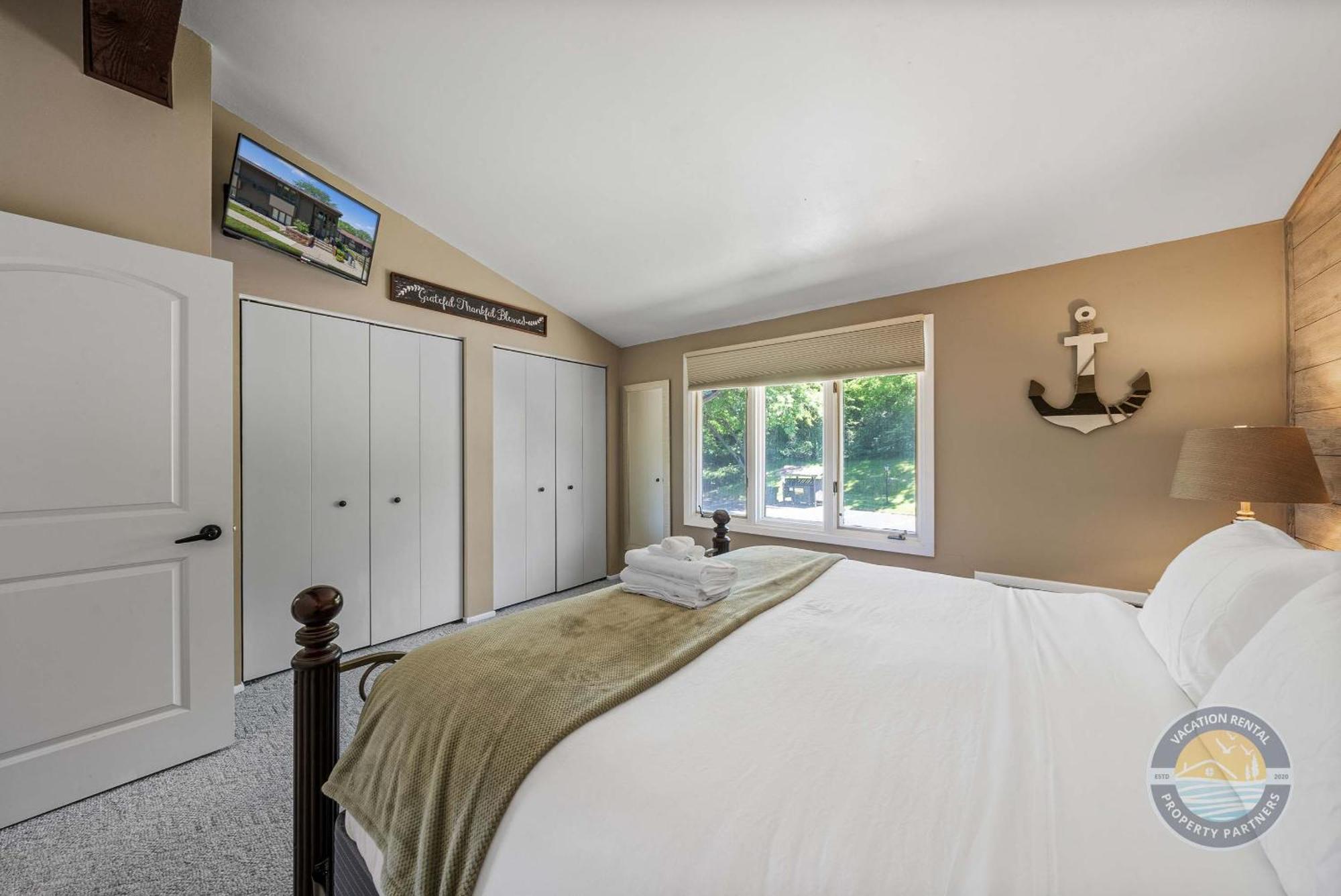 New Lake Como Condo With Lake Views Lake Geneva Exterior foto