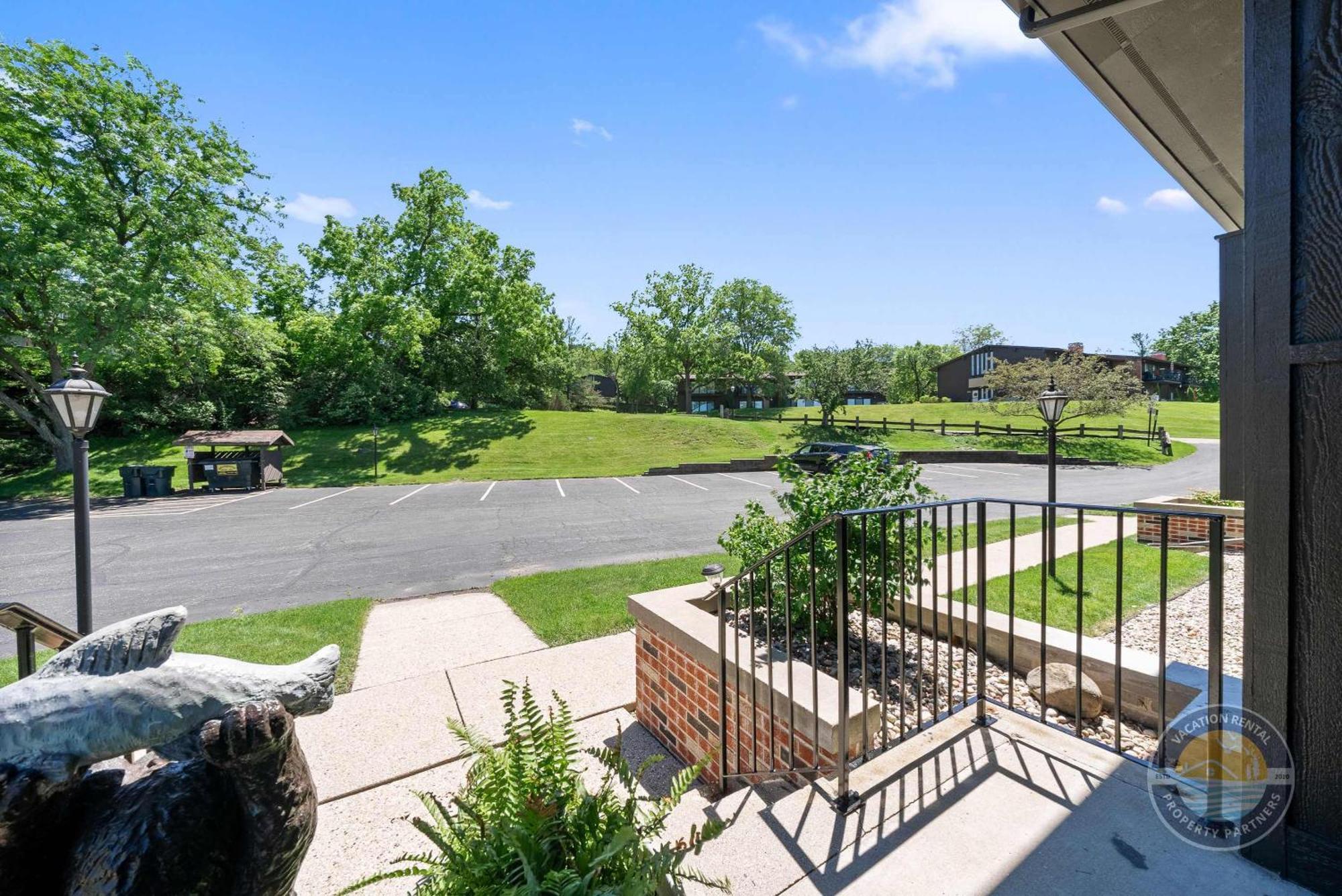 New Lake Como Condo With Lake Views Lake Geneva Exterior foto
